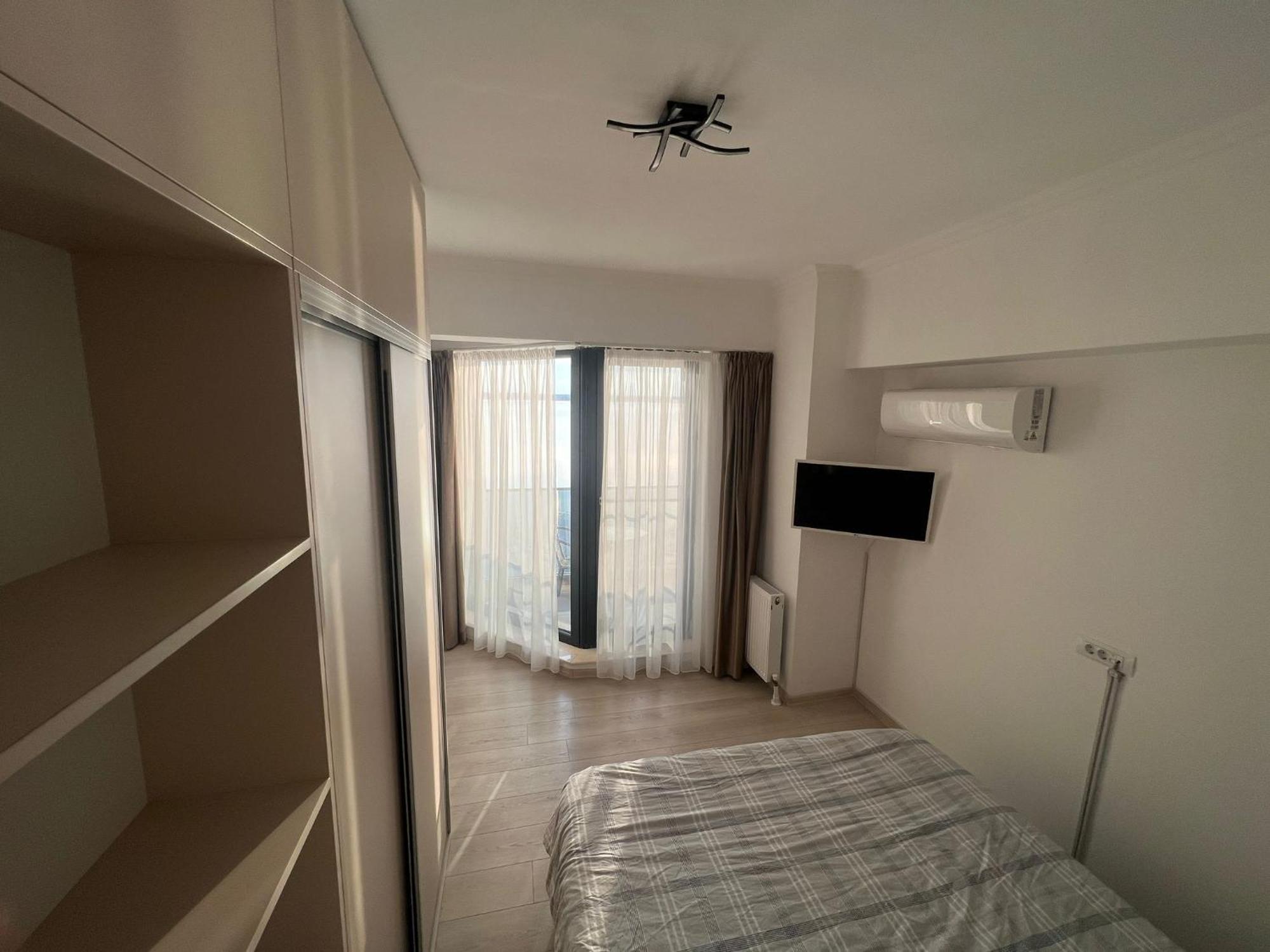 Kitty Studio Sunset Lake Apartment Mamaia
